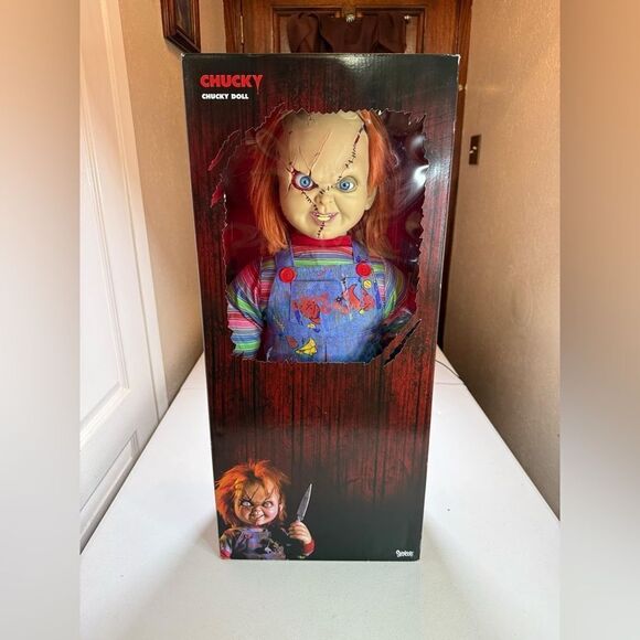 Bride Of Chucky 2 FT Life Sz DOLL CHILDS PLAY universal halloween horror nights - Picture 1 of 9